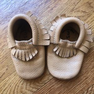 Freshly Picked Moccasins Tan/Camel